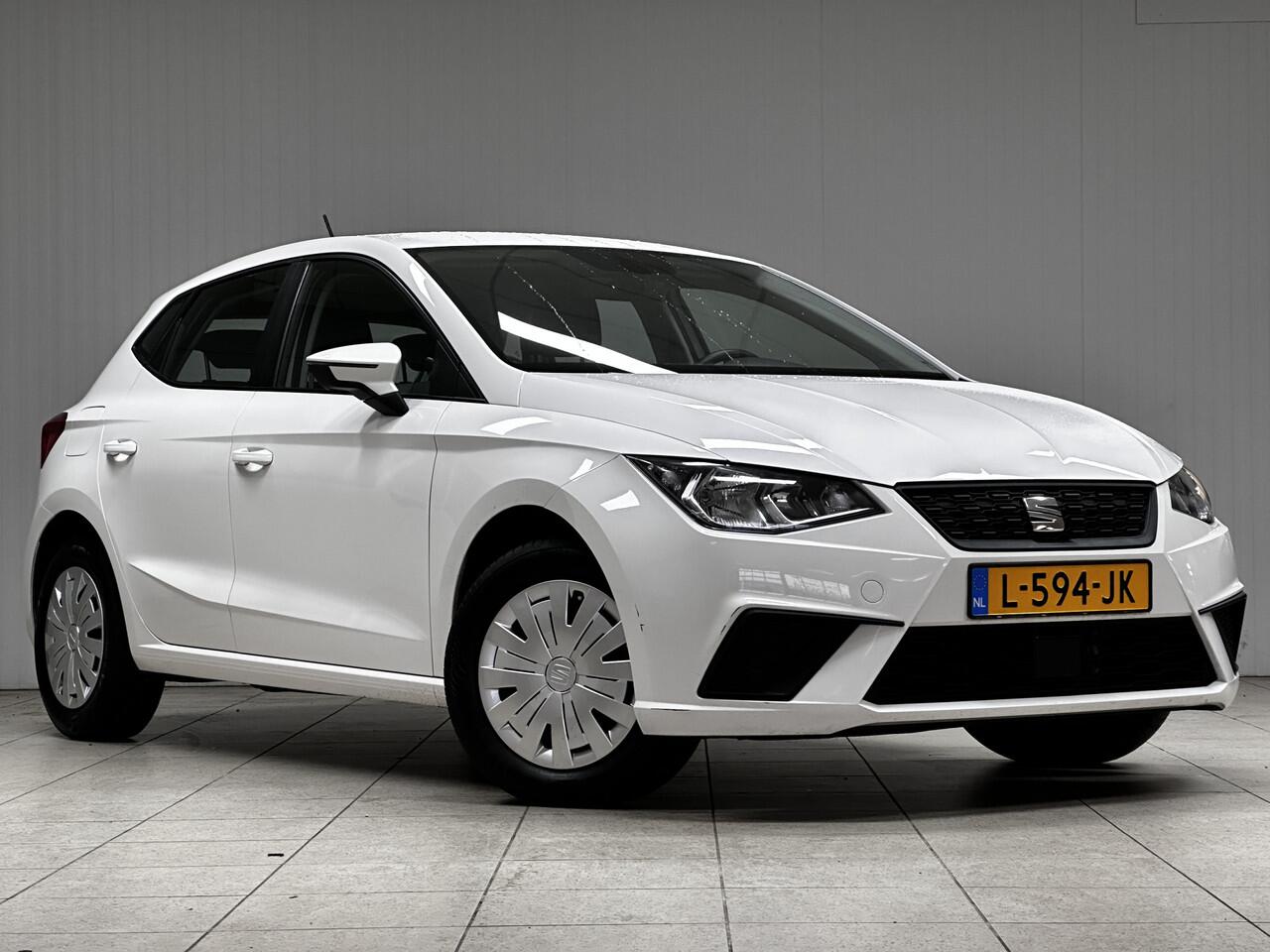 Seat IBIZA 1.0 TSI Style/ Apple + Android/ DAB+/ Clima/ Cruise/ Elek. pakket/ Isofix/ Regensensor/ Bluetooth/ Multi. LEDER. Stuur/ PDC/ Dagrijverl.