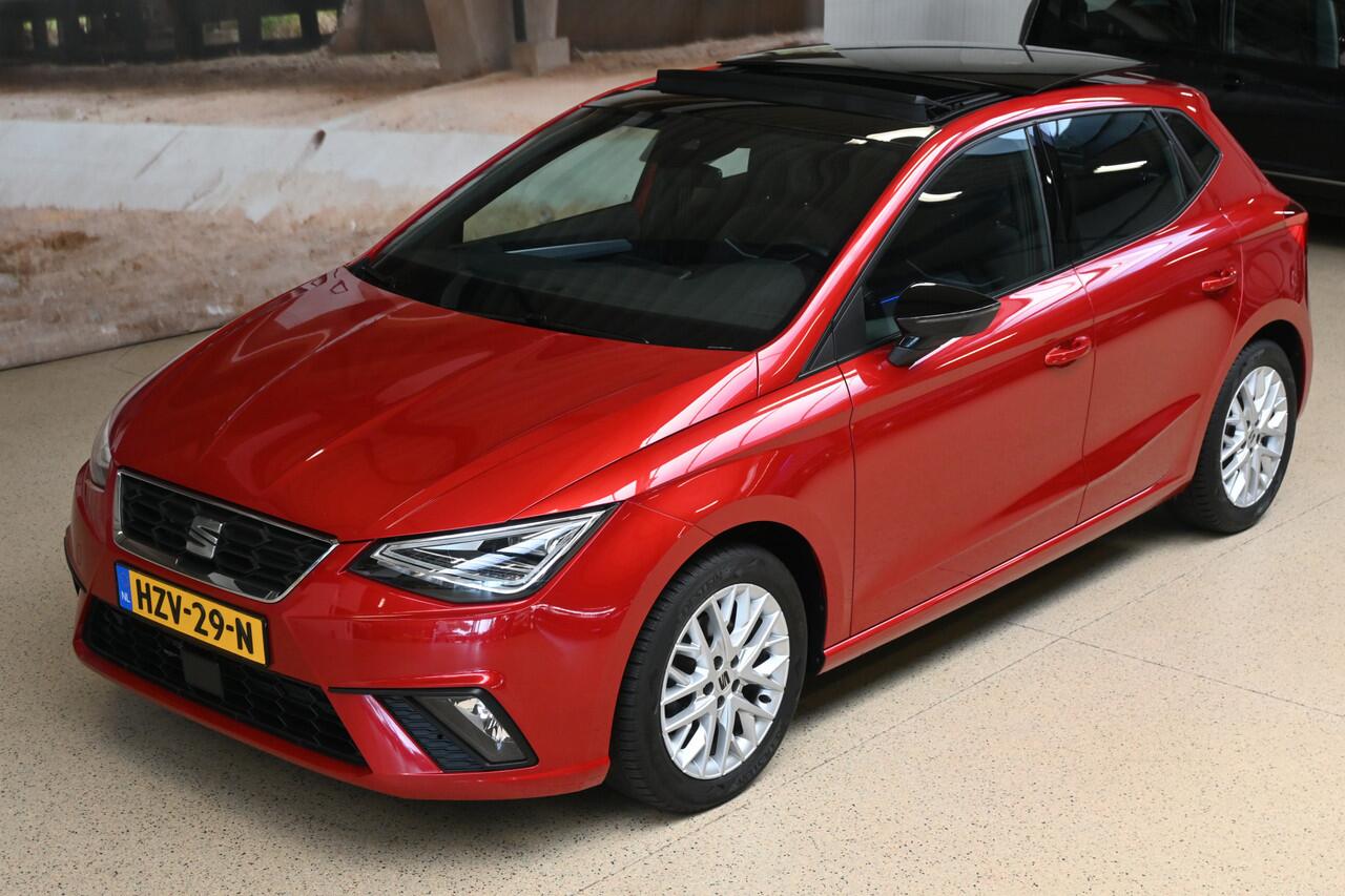 Seat IBIZA 1.5 TSI 150pk FR Business Intense Plus | Panoramadak | Keyless | Full link | 100% (Dealer) onderhouden label