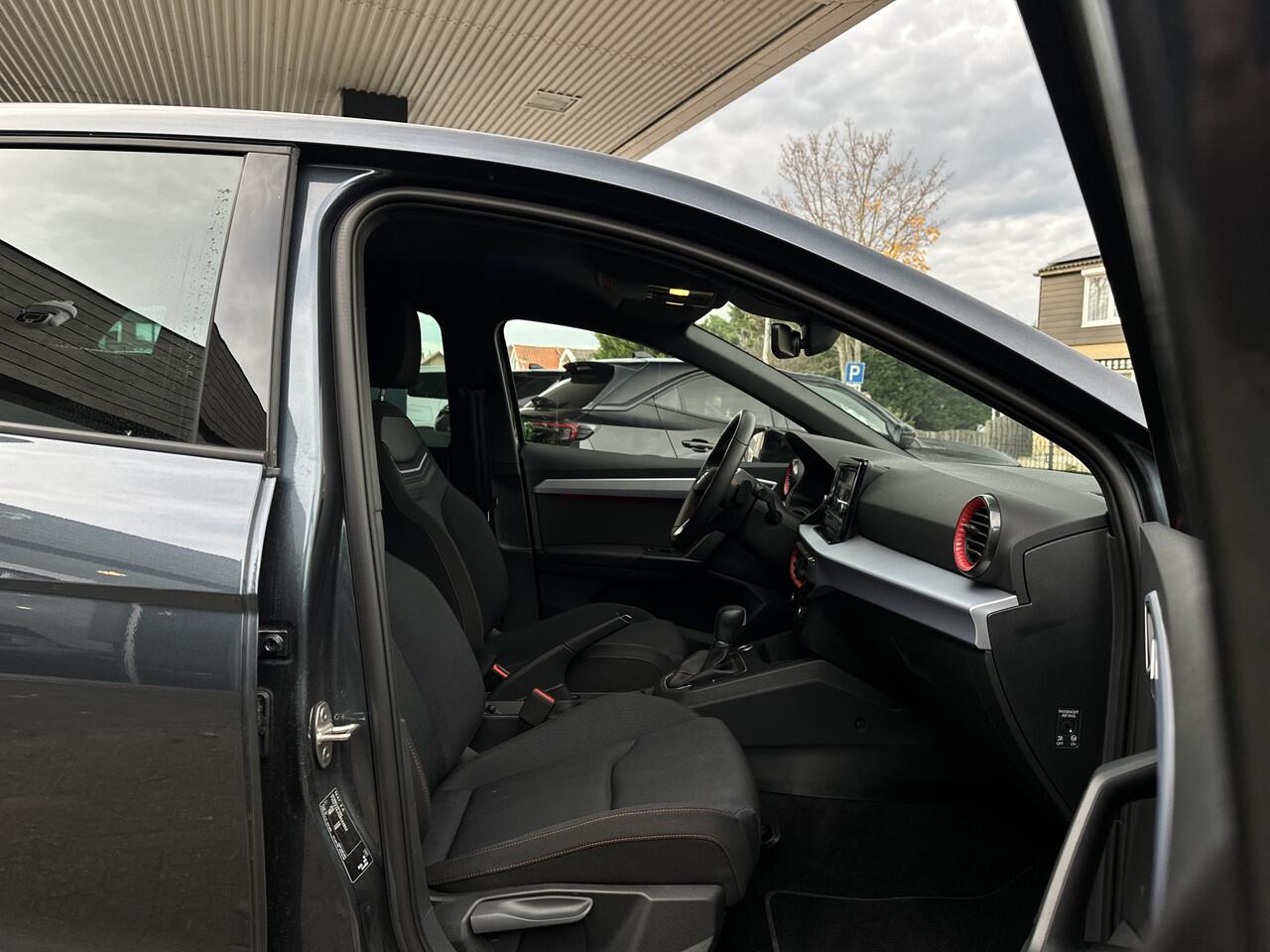 Seat IBIZA 1.0 EcoTSI FR Camera/Stoelverwarming/ECC.