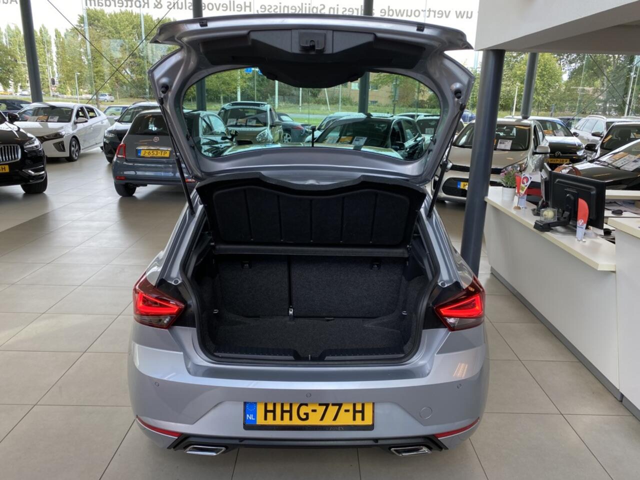 Seat IBIZA 1.0 EcoTSI FR Business Connect,Automaat/Keyless/Uniek!!/Lage kilometerstand!/Stoelverwarming/Virtual cockpit/Sfeerverlichting/Climate control/Cruise control Adaptief/Spraakbediening,LED koplampen/Apple carplay/Parkeersensoren V&A/Lane assist/Bluetooth/DAB