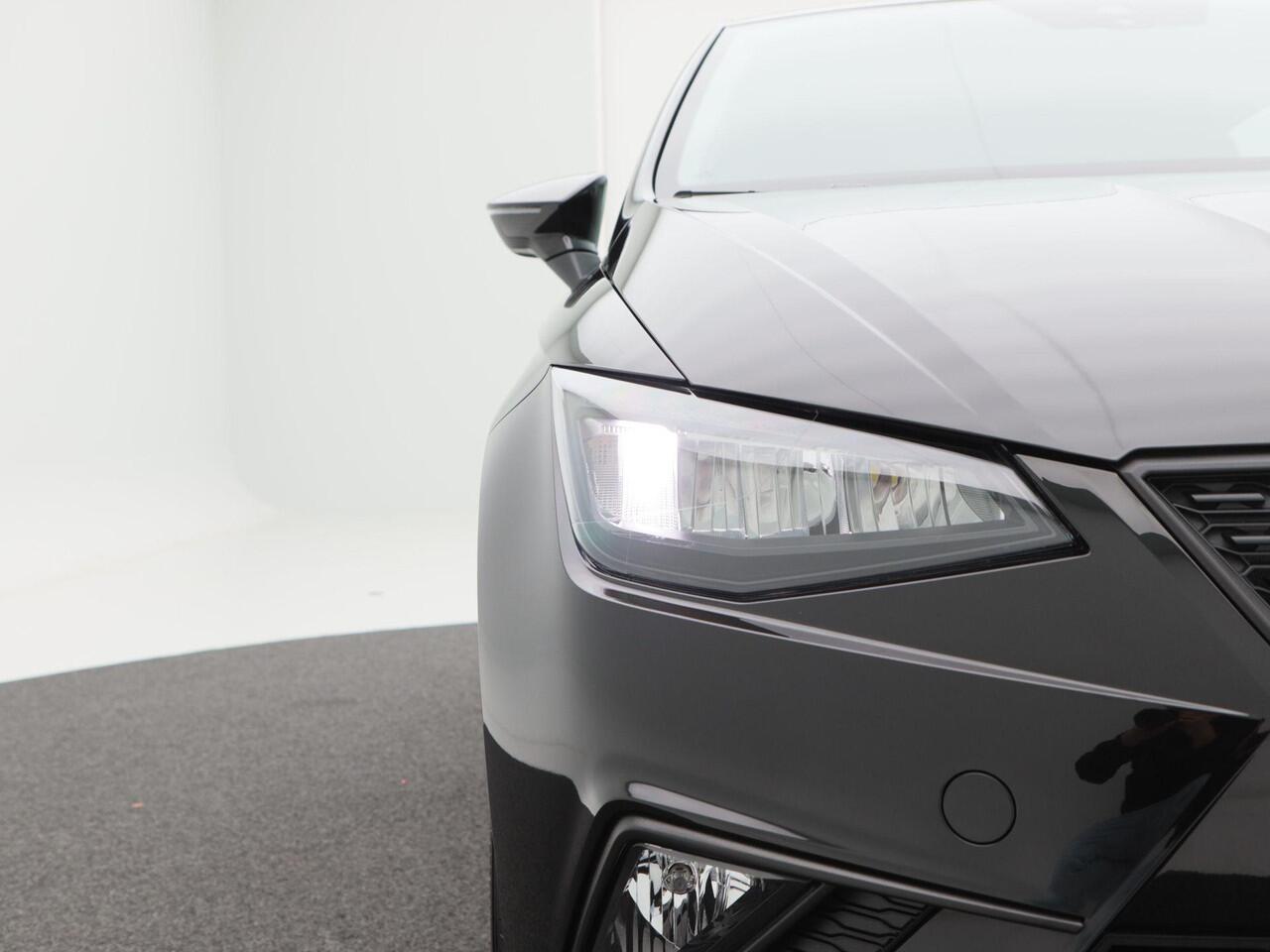 Seat IBIZA Style Plus 1.0 TSI 95PK | Parkeersensoren | Airco | Cruise control | DAB radio