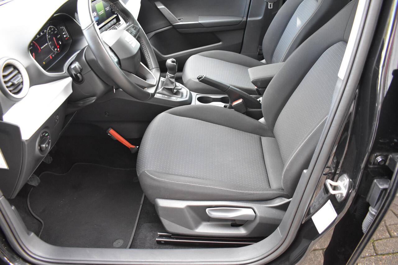 Seat IBIZA 1.0 EcoTSI Style Business Connect / Parkeersensoren / Carplay / Airco / Cruise control