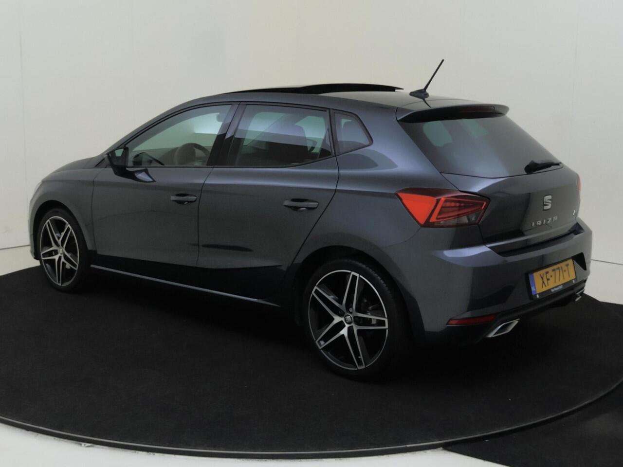 Seat IBIZA 1.0 TSI FR Business Intense 116PK | Panorama-dak | Camera | Full-LED Koplampen