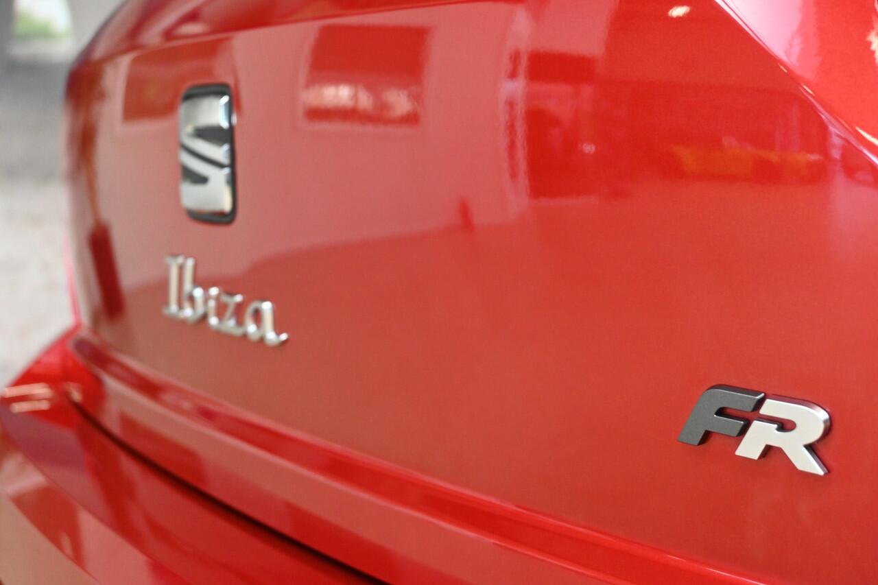 Seat IBIZA 1.5 TSI 150pk FR Business Intense Plus | Panoramadak | Keyless | Full link | 100% (Dealer) onderhouden label