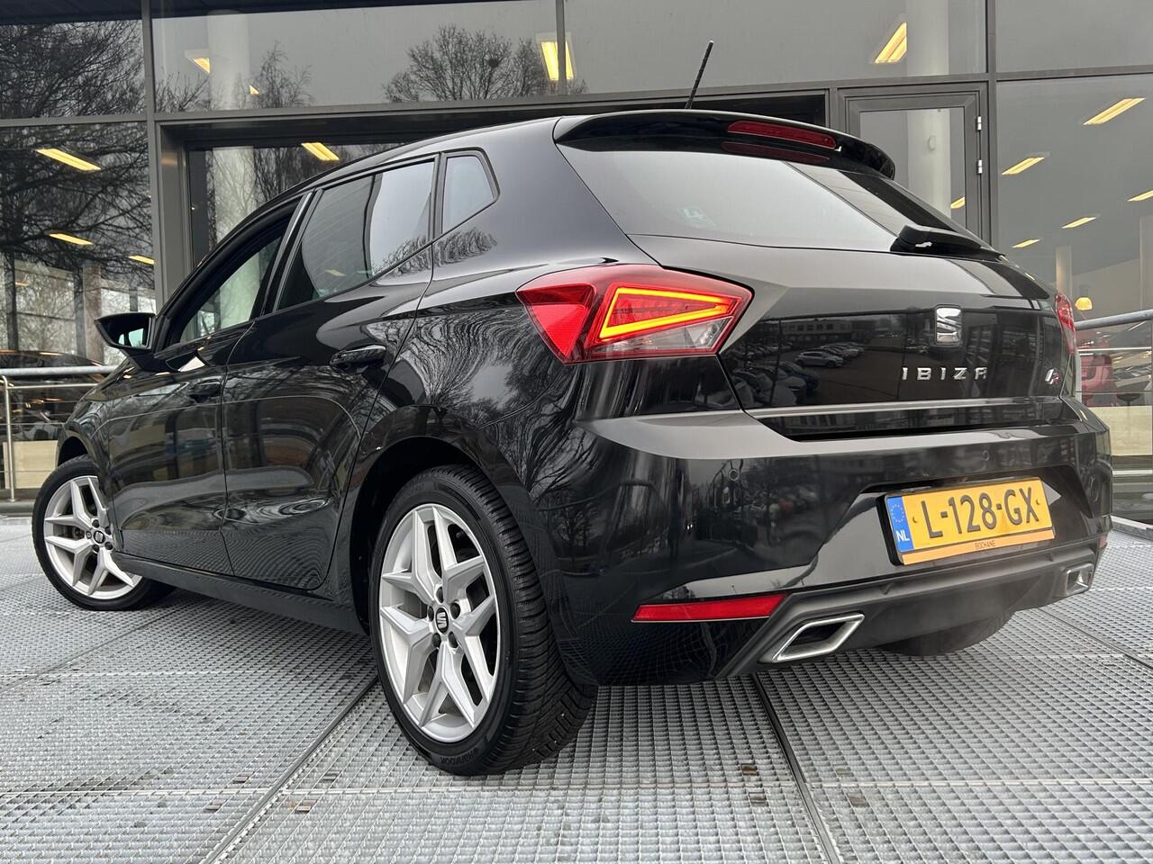 Seat IBIZA 1.0 TSI FR Business Intense | Achteruitrijcamera | Navigatie | Carplay/Android | Cruise Control