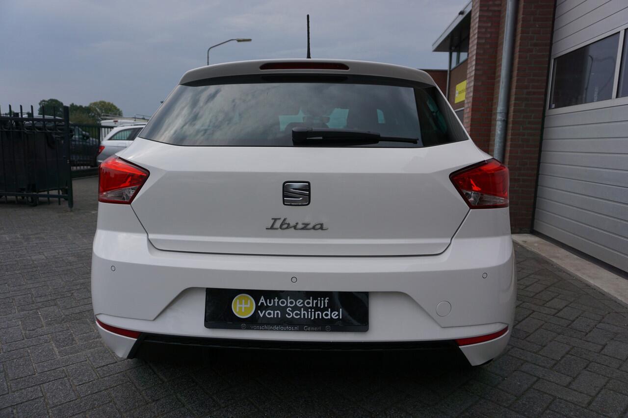 Seat IBIZA 1.0 TSI 110PK STYLE - CAMERA - PDC V+A - APPLE CARPLAY/ANDROID - ADAPT. CRUISE- STOELVERWARMING - DAB+ - LANE ASSIST - L.M. VELGEN - PRIVACYGLAS - BLUETOOTH DEALER ONDERHOUDEN - PERFECTE STAAT