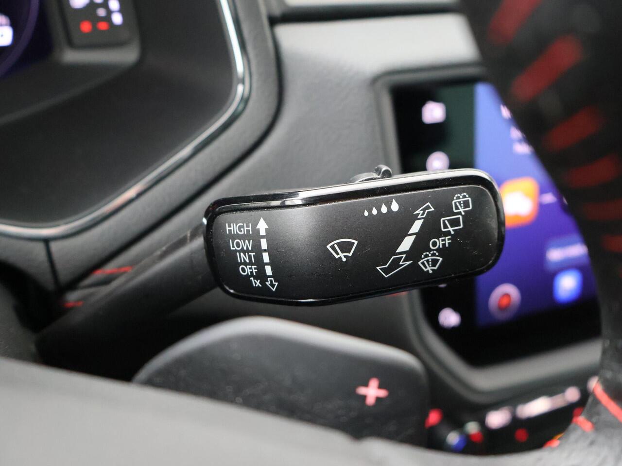 Seat IBIZA 1.0 TSI FR Business Intense Plus | 110 PK | Automaat | Beats audio pack | LED verlichting | Apple Carplay/Android Auto |