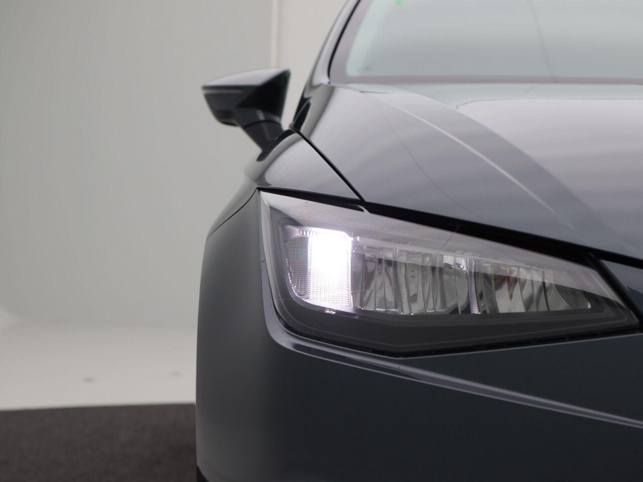 Seat IBIZA Style 1.0 TSI 95pk | Parkeersensoren | Cruise control | Airco | Apple carplay / Android auto