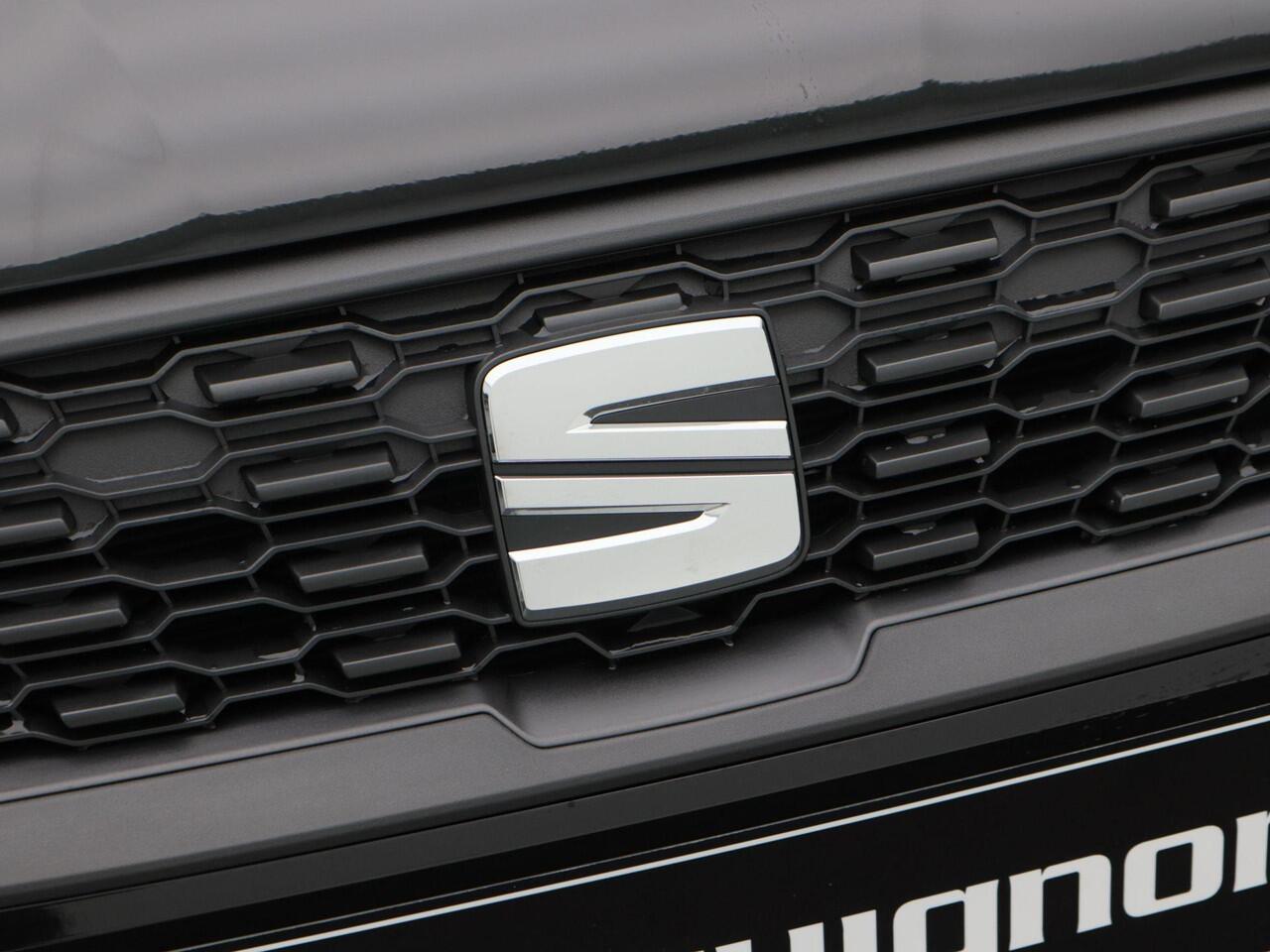 Seat IBIZA Style 1.0 TSI 95 pk | Parkeersensoren | Cruise control | Apple carplay / Android auto