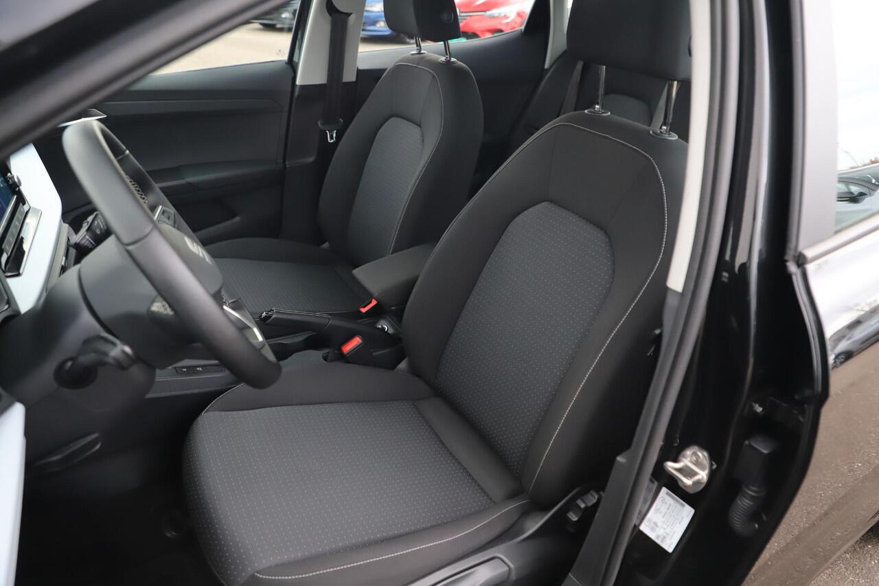 Seat IBIZA 1.0 EcoTSI Style 95PK NAP Full LED Carplay Android Draadloos 15 inch LMV Rijstrooksensor Parkeersensor Climate Cruise Control