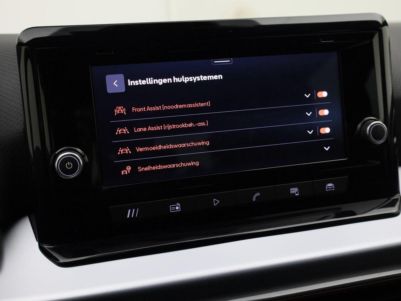 Seat IBIZA 1.0TSI/95PK FR · Navigatie · Apple Car Play · Parkeersensoren · Garantie tot april 2028 of 80000km · TOPDEAL