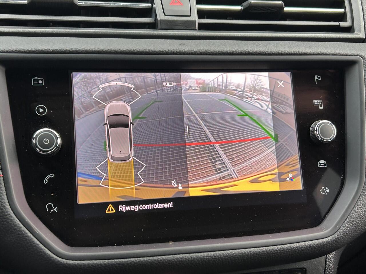 Seat IBIZA 1.0 TSI FR Business Intense | Achteruitrijcamera | Navigatie | Carplay/Android | Cruise Control