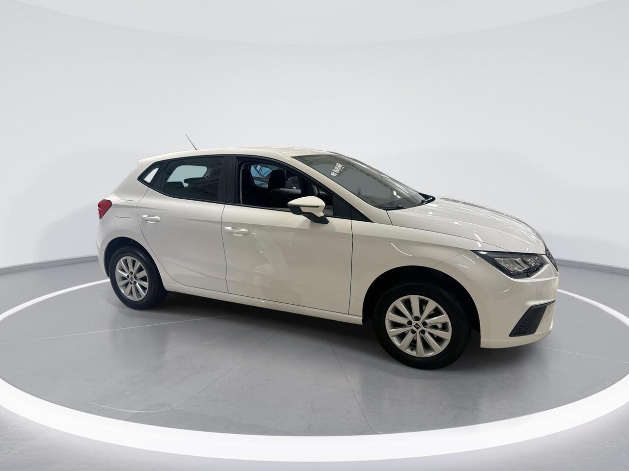 Seat IBIZA 1.0 EcoTSI Style APPLE CARPLAY Lichtmetalen velgen | Parkeersensoren | 2500 herwaardering!!