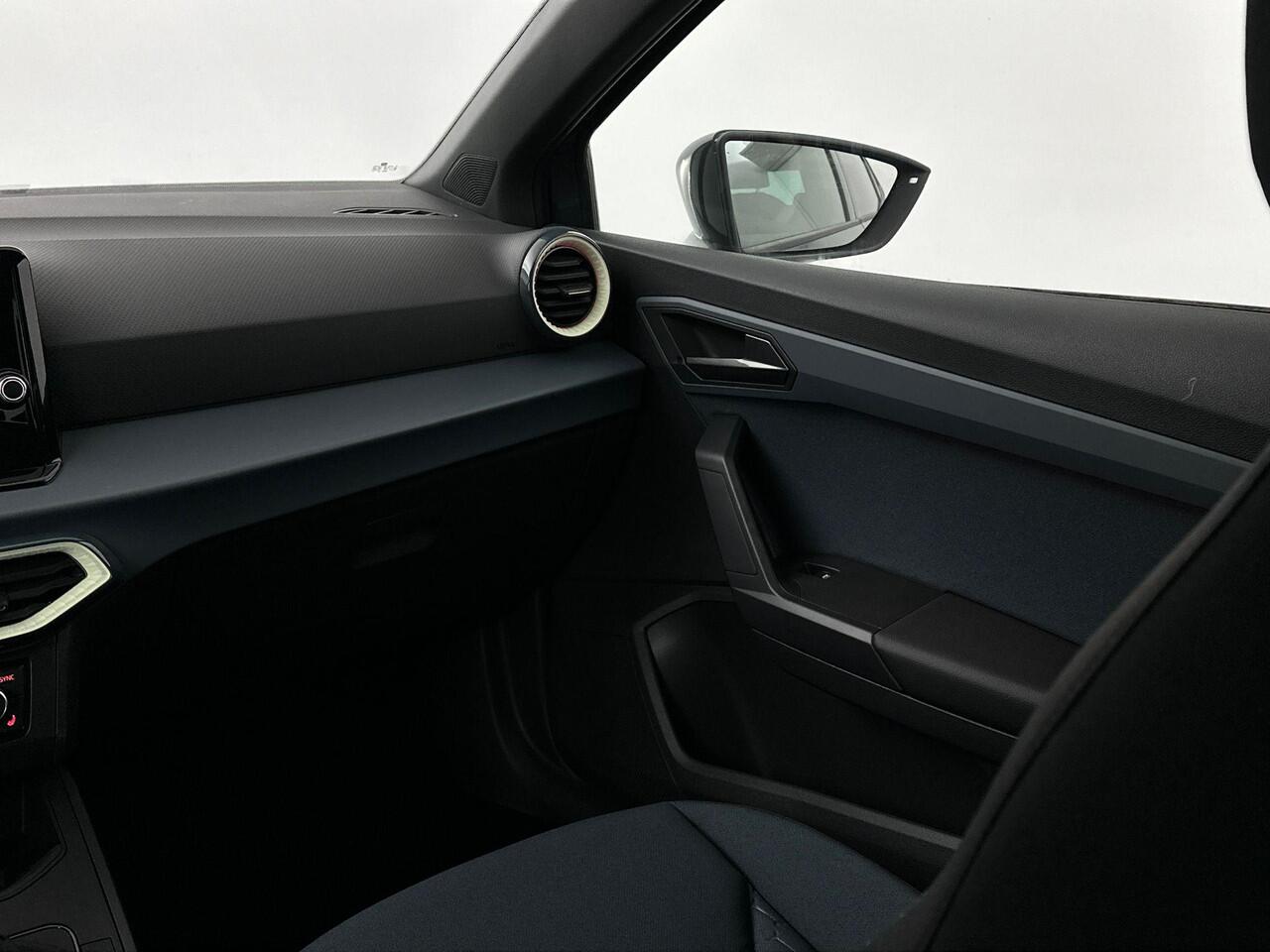 Seat IBIZA Style Business Connect 1.0 EcoTSI 85 kW / 115 PK H