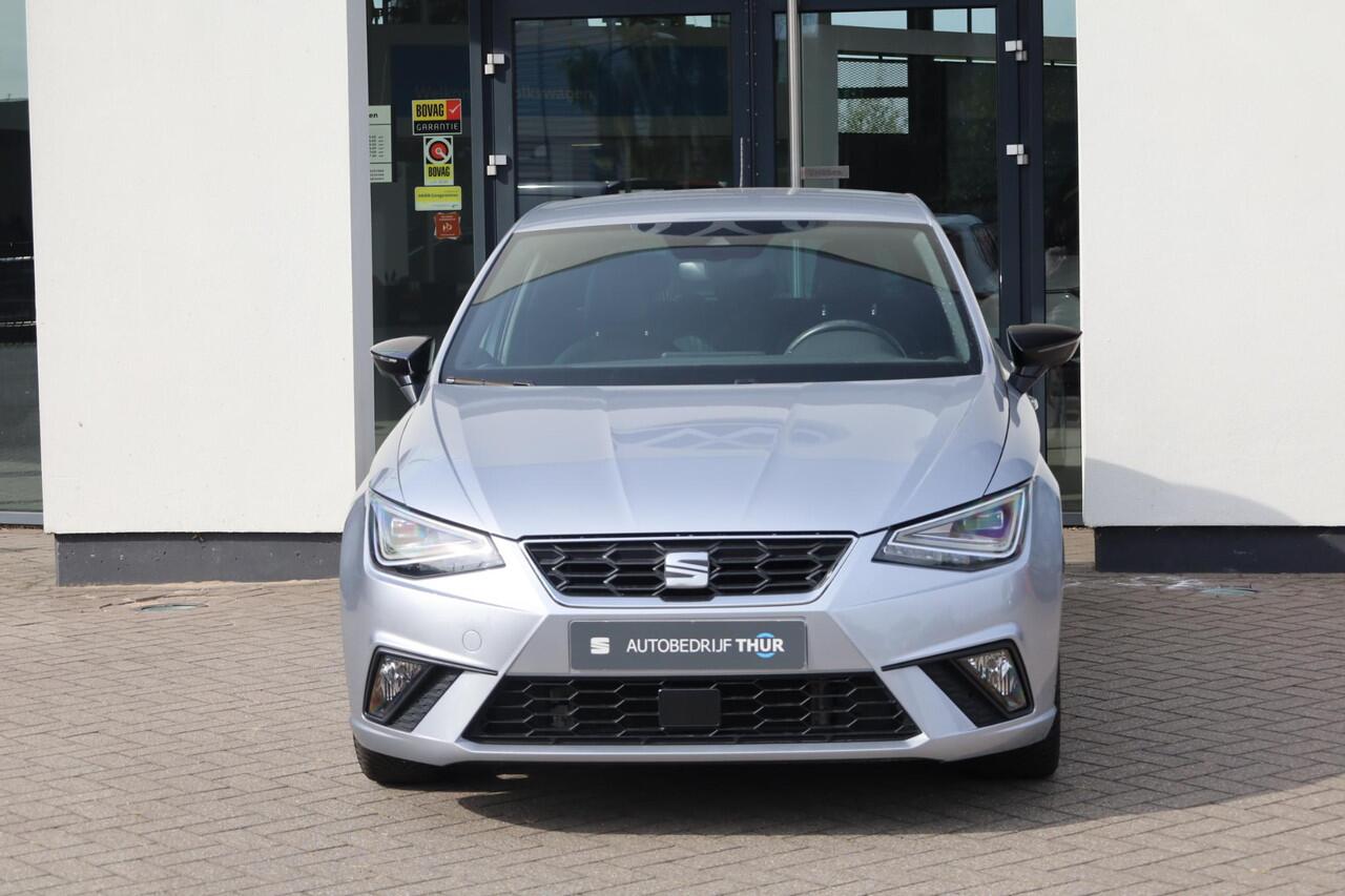 Seat IBIZA 1.0 EcoTSI FR navigatie grootbeeld leder alcantara cruise control FR FULL Led cruise control parkeersensoren multifunctioneel lederen stuurwiel dealer onderhouden