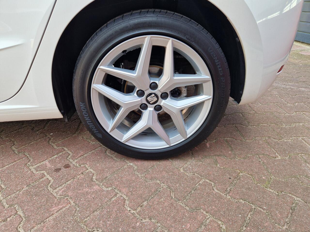 Seat IBIZA 1.0 TSI FR Business Intense 12MND BOVAG GAR | ACC | CLIMA | CARPLAY | CAMERA | KEYLESS | NAVI |