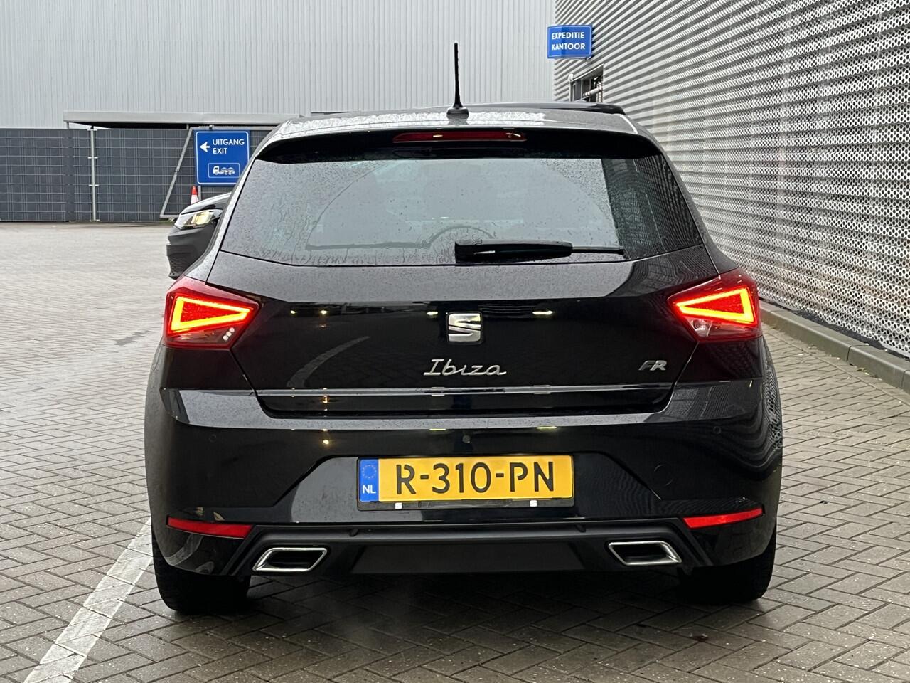 Seat IBIZA 1.5 TSI FR Sport 150pk DSG / App connect / Parkeersensoren V+A / Climate controle / Lichtmetaal 17 inch / P4