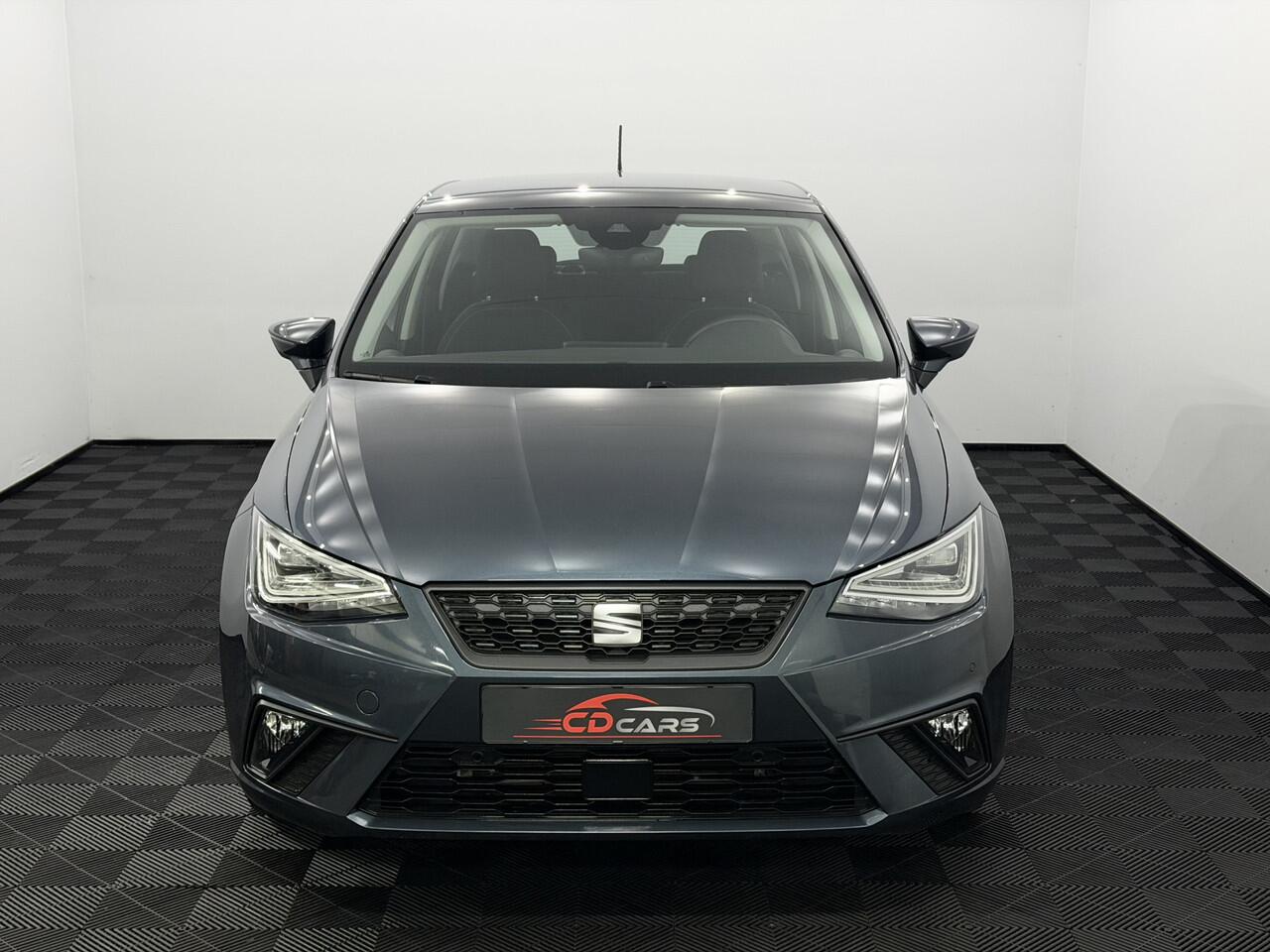 Seat IBIZA 1.0 MPI Style Camera, Apple carplay, Clima, Cruise control, A start stop, Lichtmetalen velgen, Radio