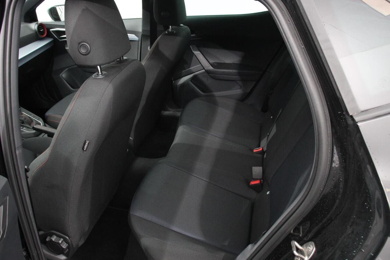 Seat IBIZA 1.0 TSI 116pk DSG FR Facelift model 2021! | Navigatie | Apple Carplay/Android Auto | Adaptive Cruise Control | Virtual Cockpit | Camera | Dab