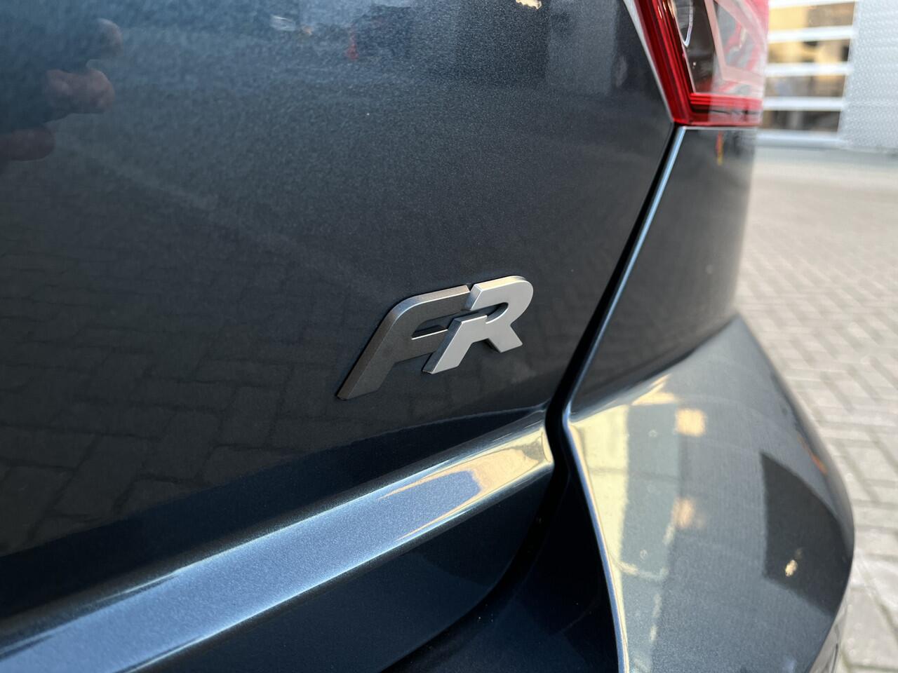 Seat IBIZA 1.0 EcoTSI FR Online / App connect / Parkeersensoren V+A / LED / Lichtmetaal 17 inch / P4