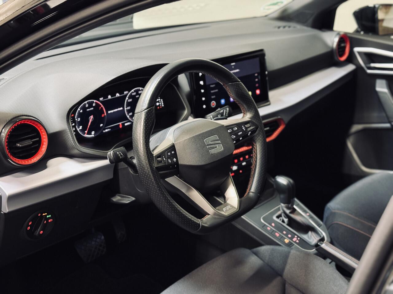 Seat IBIZA 1.0 TSI 110PK FR Plus | Panorama | Camera | Virtual