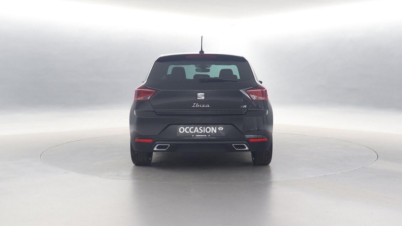 Seat IBIZA 1.0 EcoTSI 95pk FR Business Connect / Navigatie via App Connect / Stoelverwarming / Camera