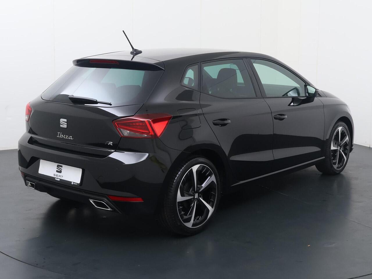 Seat IBIZA FR Business Connect 1.0 EcoTSI 70 kW / 95 PK Hatch