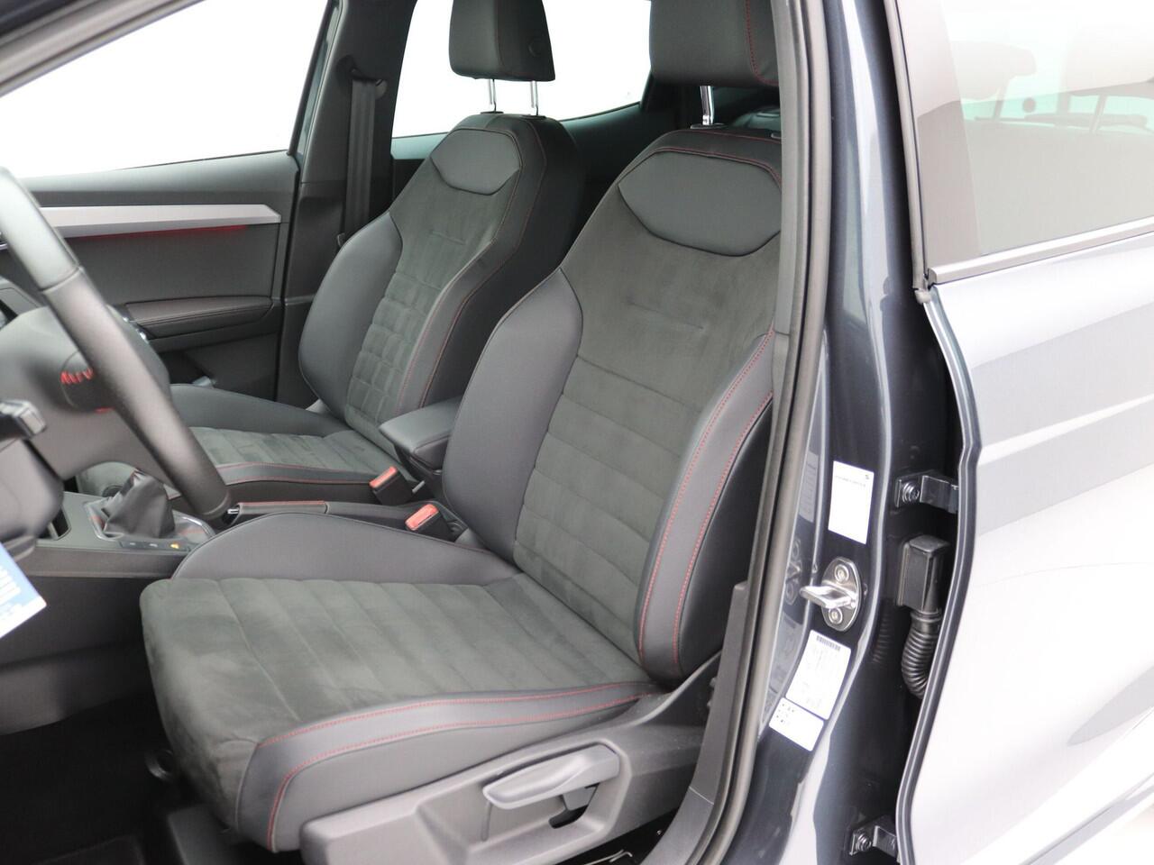 Seat IBIZA 1.0 TSI FR Business Intense Alcantara / Carplay / Origineel NL