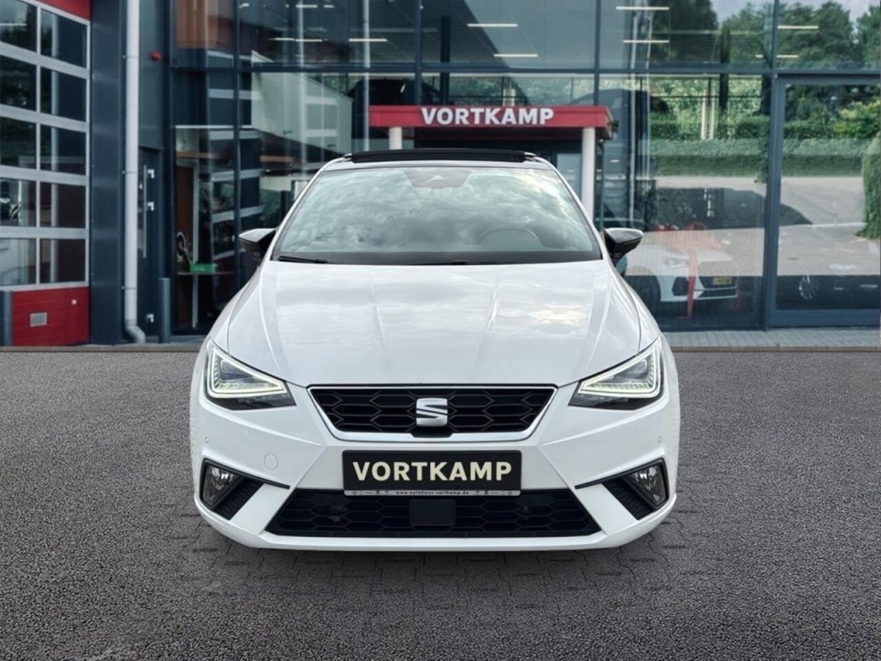 Seat IBIZA 1.0 TSI DSG FR PANO-DAK/CAMERA/NAVI/CARPLAY/ACC/STOELVERW