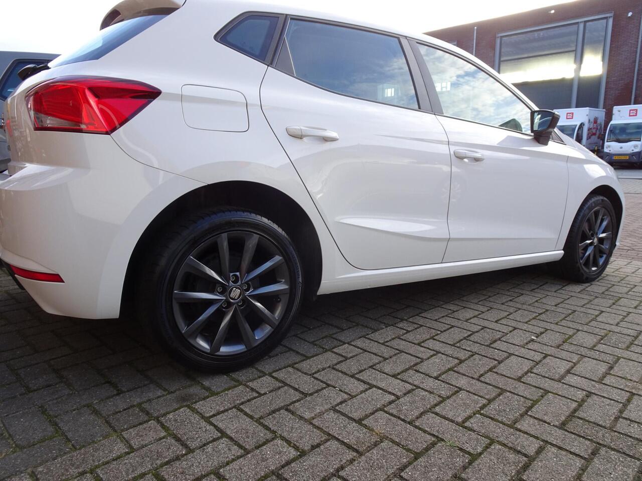 Seat IBIZA 1.0 TSI Style 95PK l Airco l Cruise l LM Velgen l Beats audio