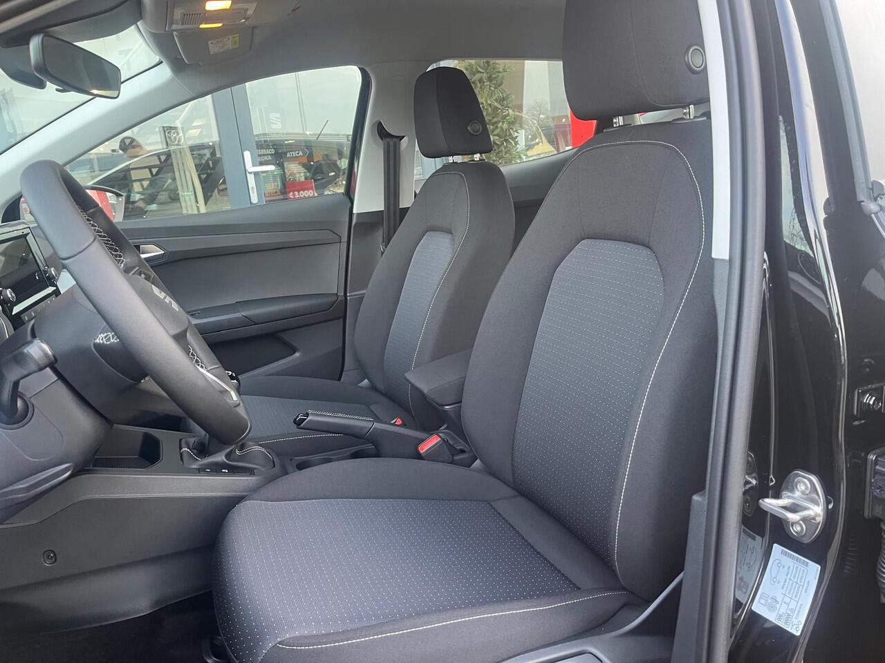Seat IBIZA 1.0 EcoTSI Style Plus / CARPLAY ANDROID AUTO / 15''LMV / PDC ACHTER /