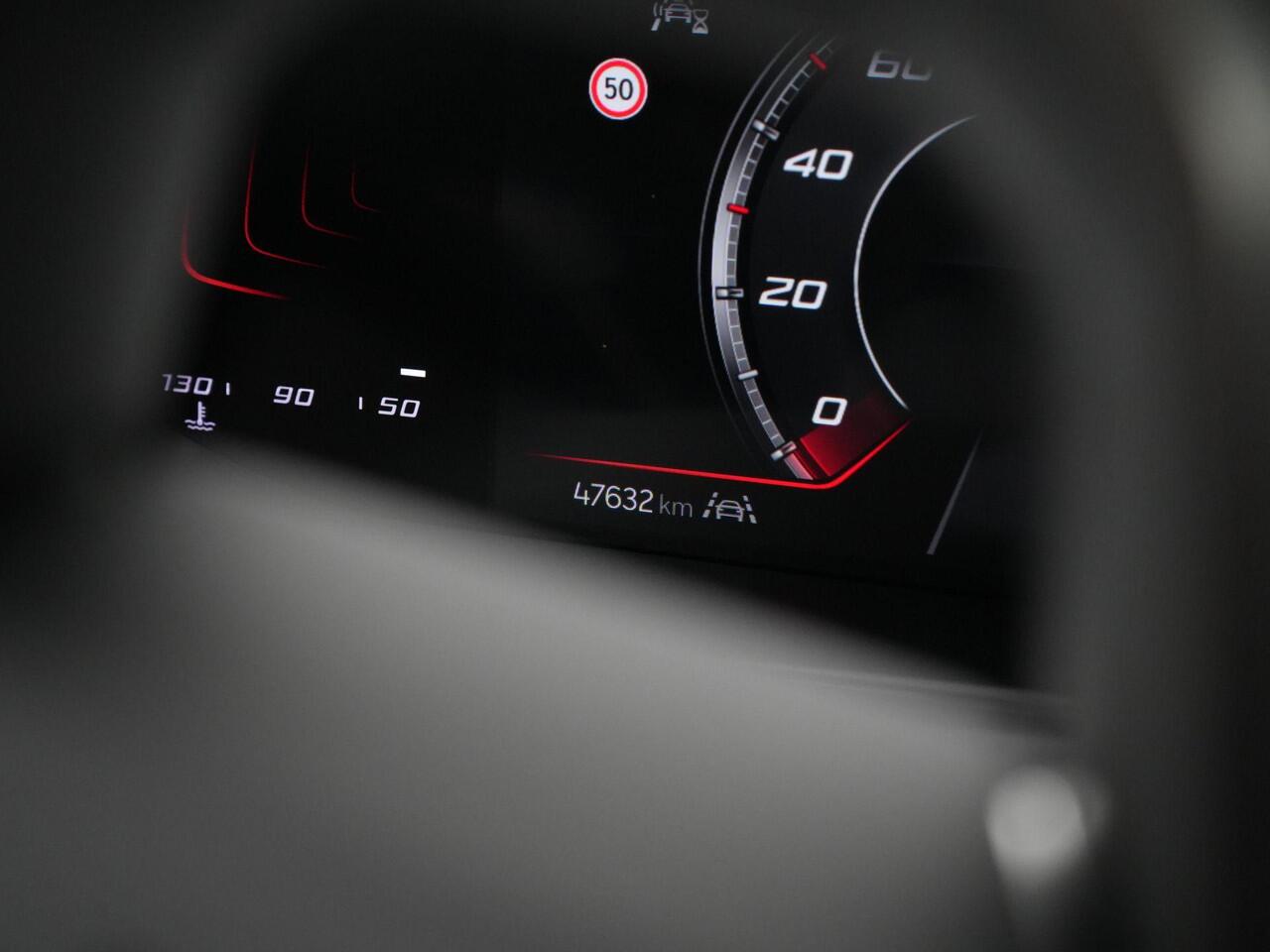 Seat IBIZA 1.0 EcoTSI 115 pk FR Anniversary | Panoramadak | Parkeersensoren voor/achter | Virtual Cockpit | Carplay | Climatronic