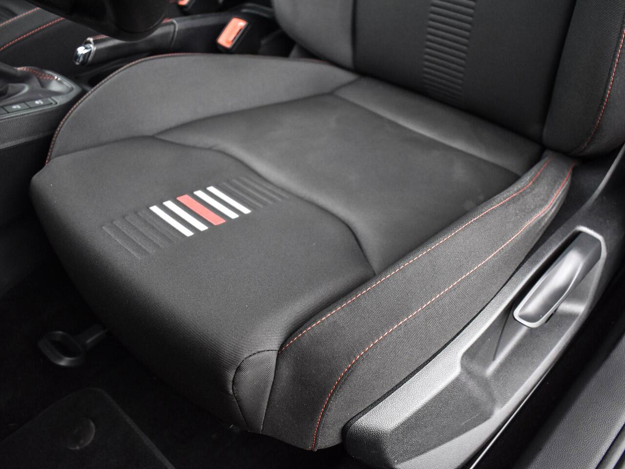 Seat IBIZA 1.5 TSI 150pk EVO FR Business Intense · Camera · Apple/Android Car Play · Navigatie · P-Sensoren · Keyless · 17'' Inch ·