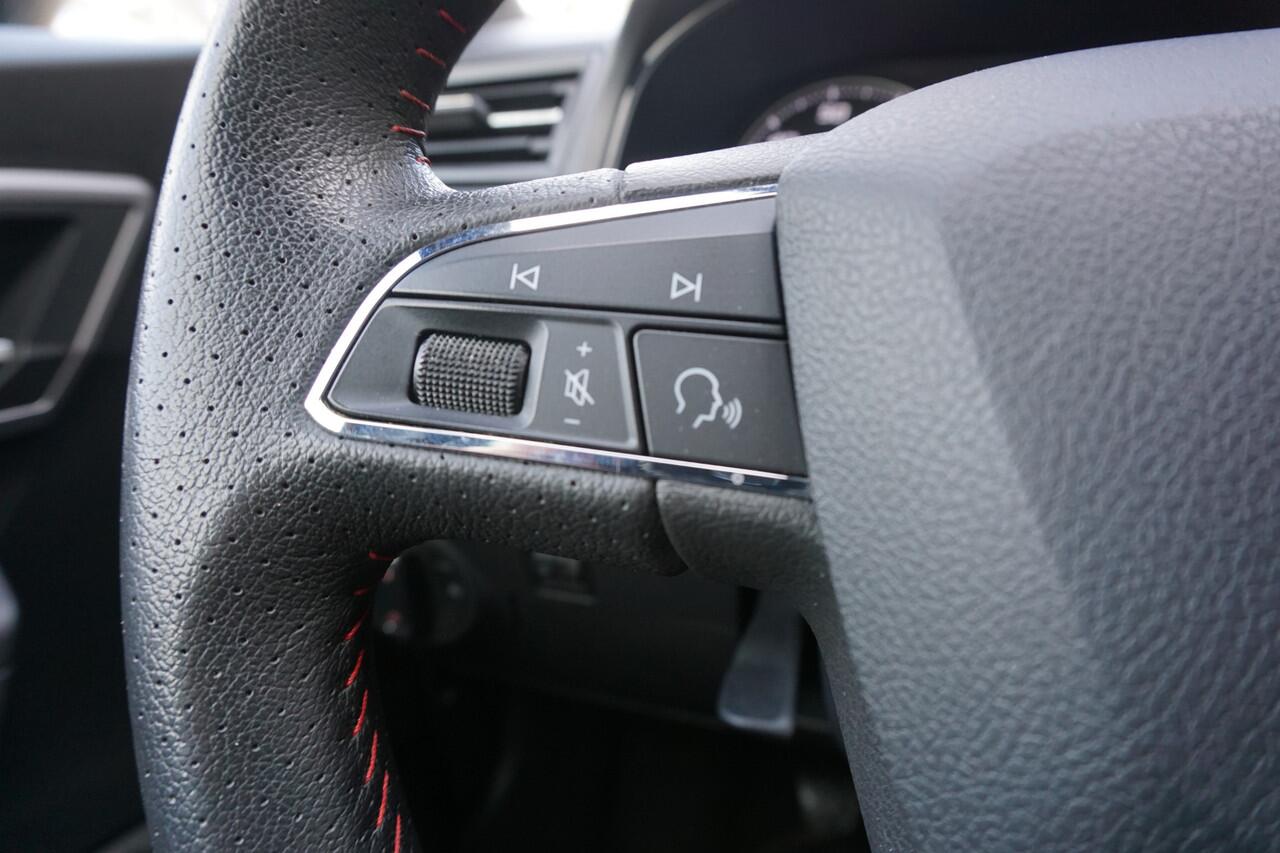 Seat IBIZA 1.0 TSI FR Business Intense Camera | Apple carplay | ECC * All in prijs *