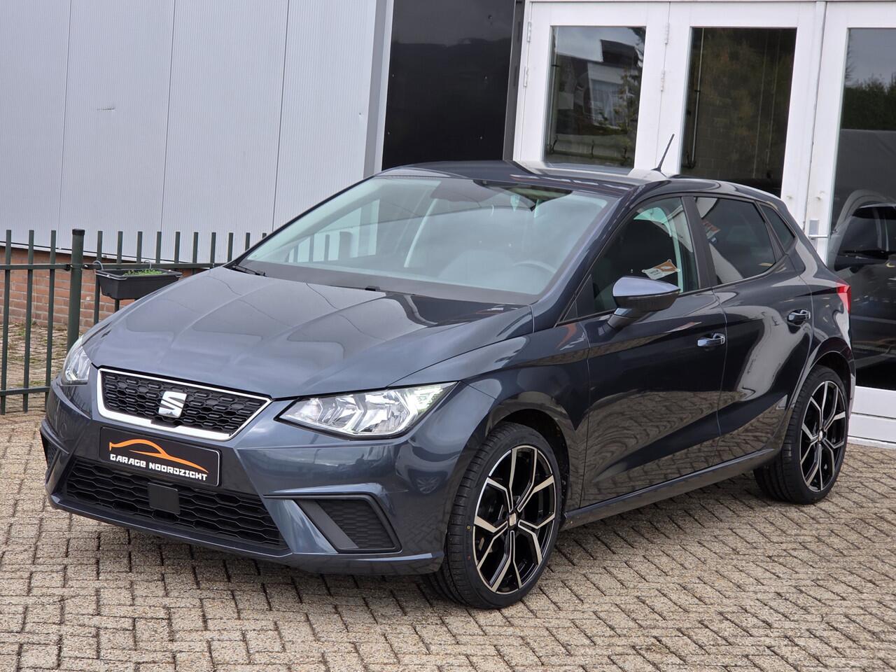 Seat IBIZA 1.0 TSI Style Business Intense NAVIGATIE|APPLE CARPLAY|CRUISE CONTROL|ECC/AIRCO|STOELVERWARMING|BLUE TOOTH TELEFONIE|PDC ACHTER|18 INCH|DEALER ONDERHOUDEN Maandag tot Vrijdag geopend van 09.00 uur tot 20.00 uur en Zaterdag van 09.00 tot 18.00 uur