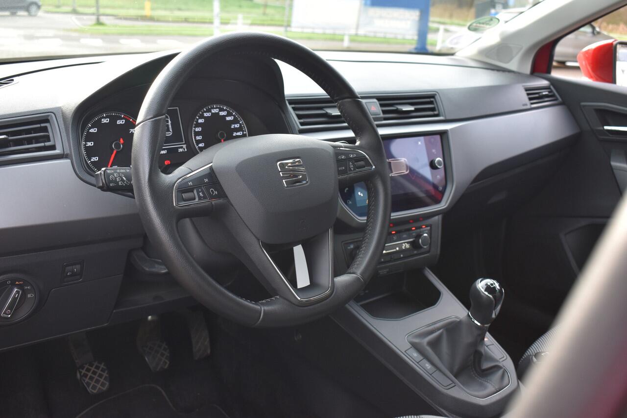 Seat IBIZA 1.0 TSI Style Business Intense 1e Eigenaar | Camera | Trekhaak | Navigatie | 12 mnd BOVAG garantie | Whatsapp 06-53188999