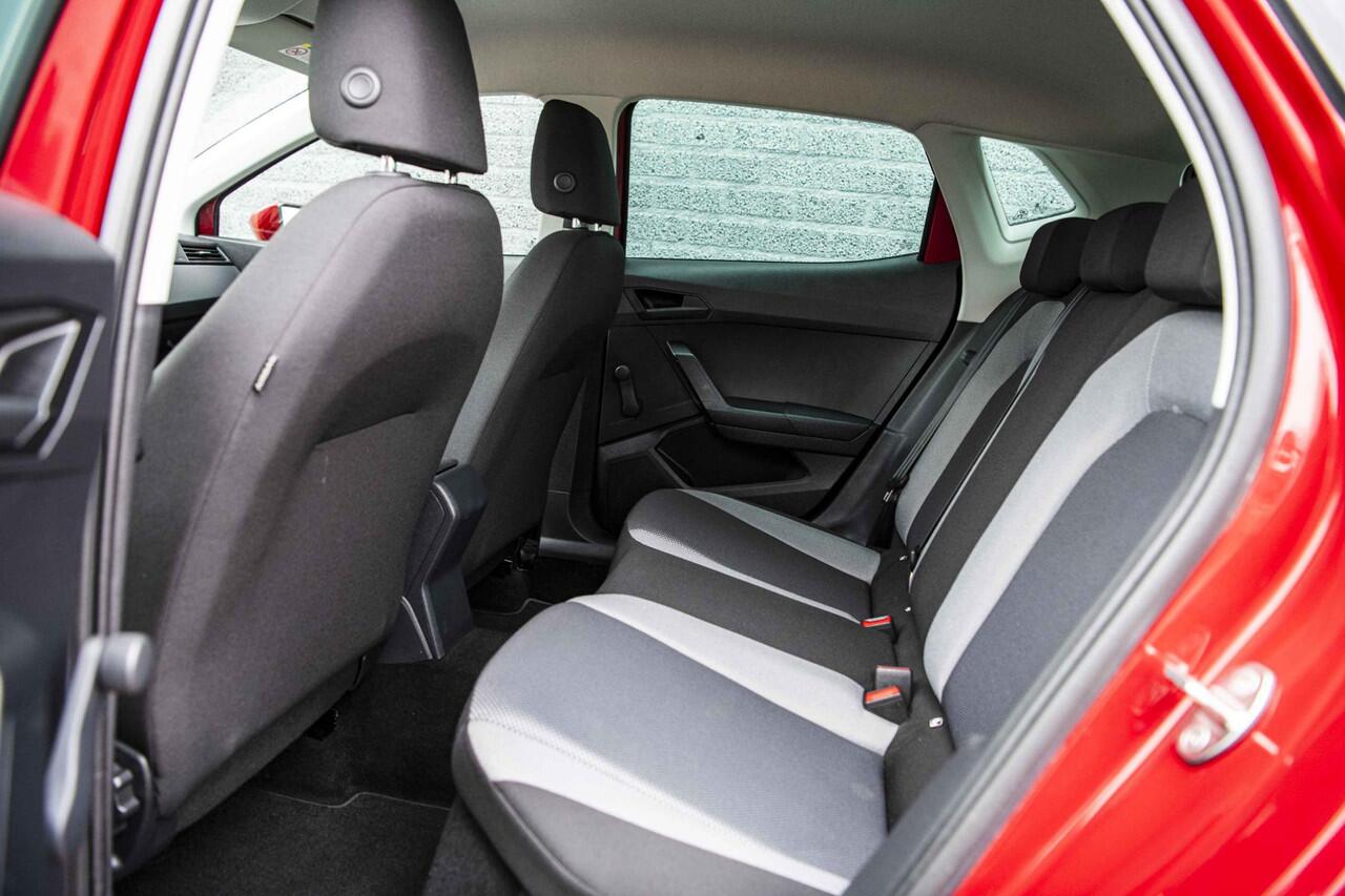 Seat IBIZA 1.0 TSi 95 pk Style Business Intense | Camera | Navigatie | Parkeersensoren