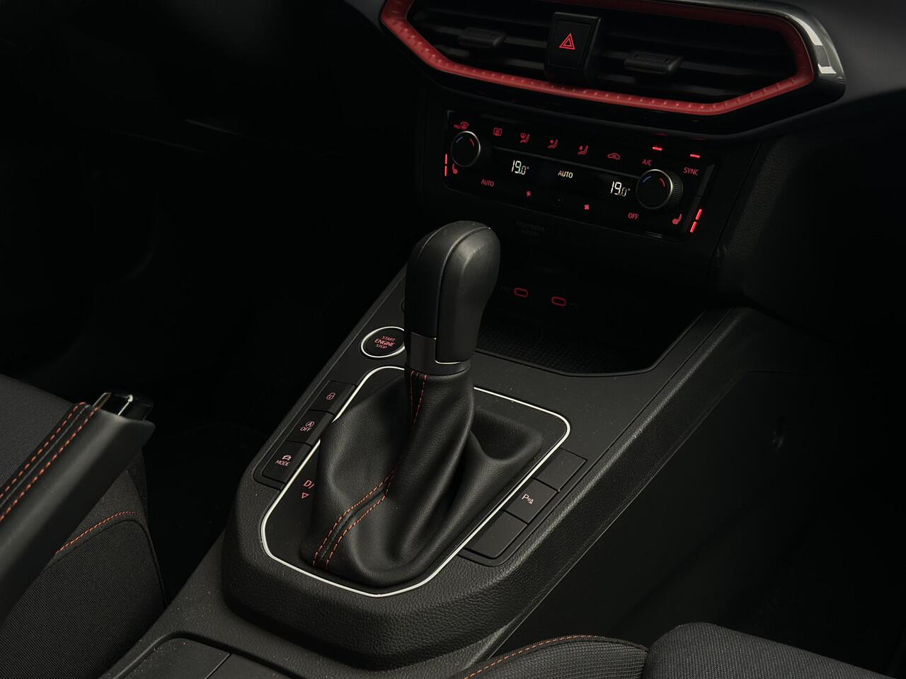 Seat IBIZA 1.0 EcoTSI FR Camera/Stoelverwarming/ECC.