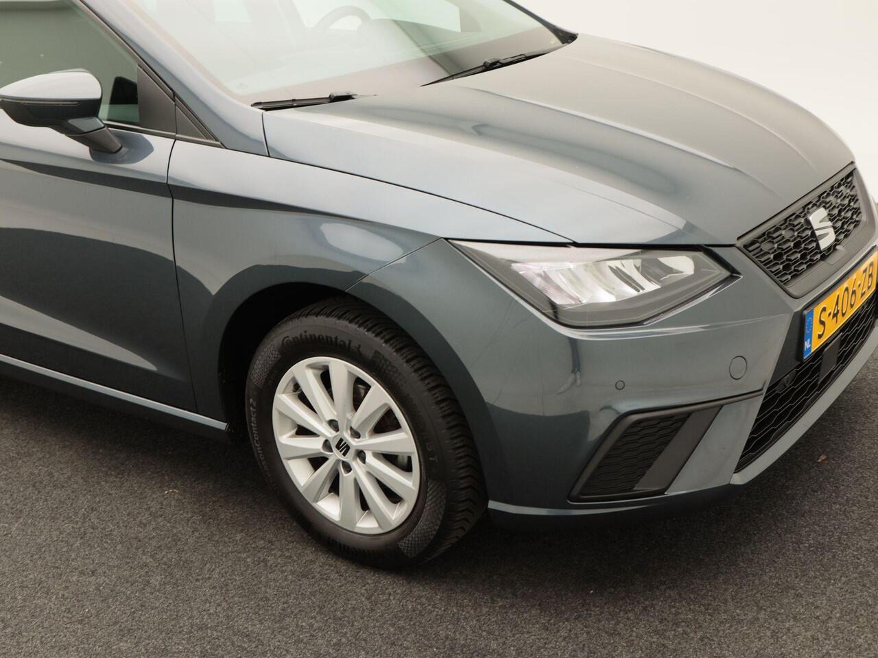 Seat IBIZA 1.0 TSi Style Business Connect | Cruise Control | Climate Control | CarPlay | Stoelverwarming | Parkeersensoren | 81.202 Km!!
