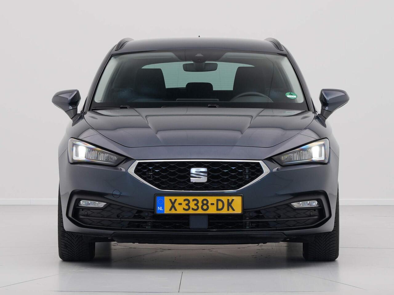 Seat LEON Sportstourer 1.0 eTSI 110pk DSG Style Business Intense Navigatie Wegkl. trekhaak Camera Acc Parkassist 35