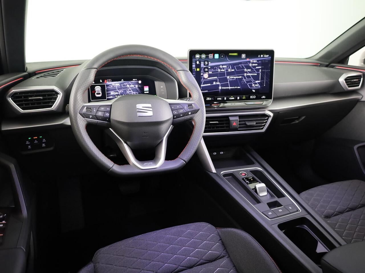 Seat LEON 1.5 TSI 204pk e-Hybrid FR Business | Black Pack | Adaptive Cruise | Blind spot | Trekhaak | Led Matrix