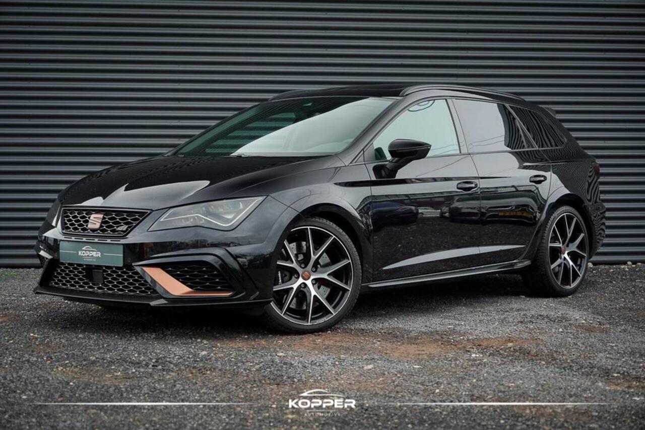 Seat LEON ST 2.0 TSI 4DRIVE CUPRA R Ultimate Edition / Pano / Carplay