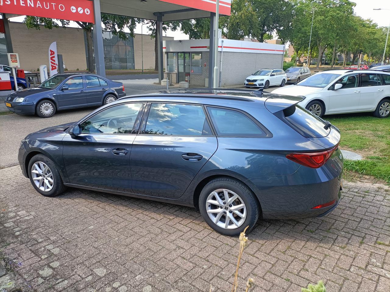 Seat LEON SPORTSTOURER 1.5 TSI Style Business Intense, Navi, Cruise