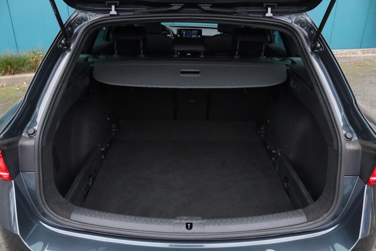 Seat LEON Sportstourer 1.5 TSI 150 PK FR CARPLAY|CRUISE|DIGI.DASHB|LED|DAB|PDC|18'LMV|PDC 1'EIG