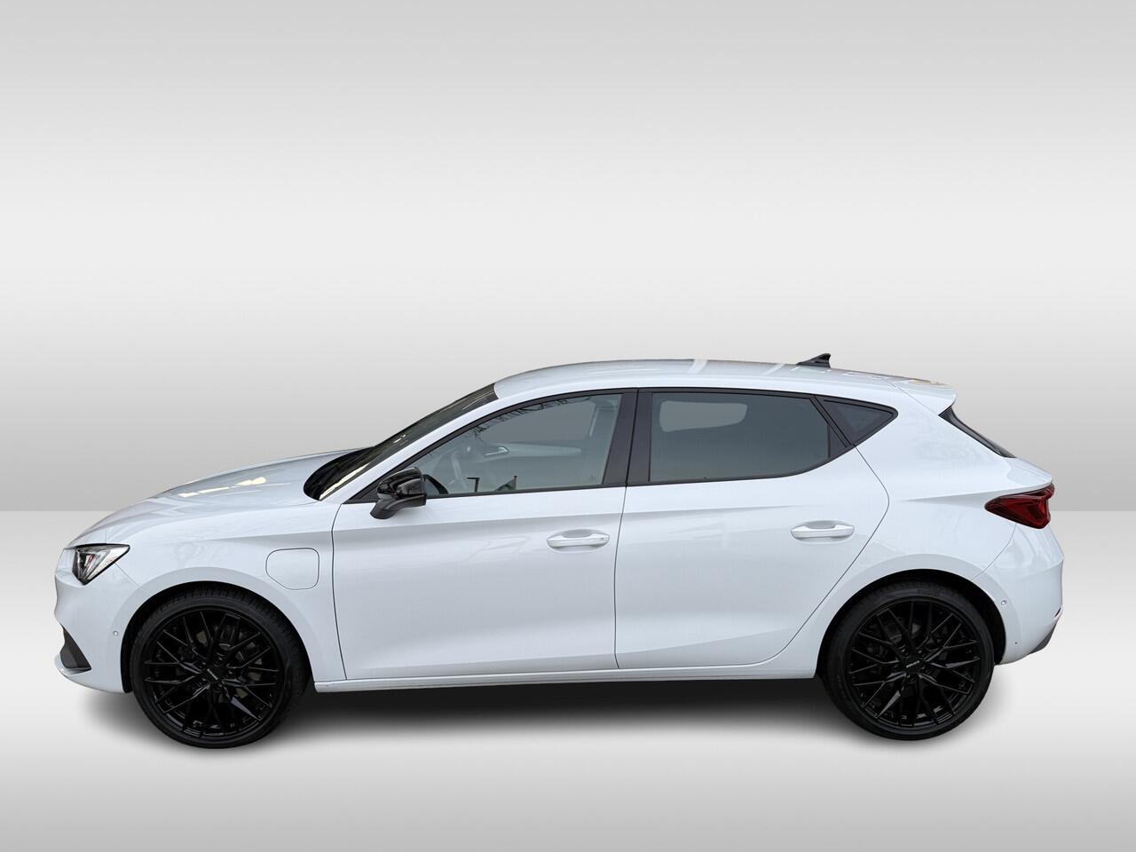 Seat LEON 1.4 TSI eHybrid PHEV FR | Apple Carplay/Android Auto | 19 inch velgen | stuurverwarming |