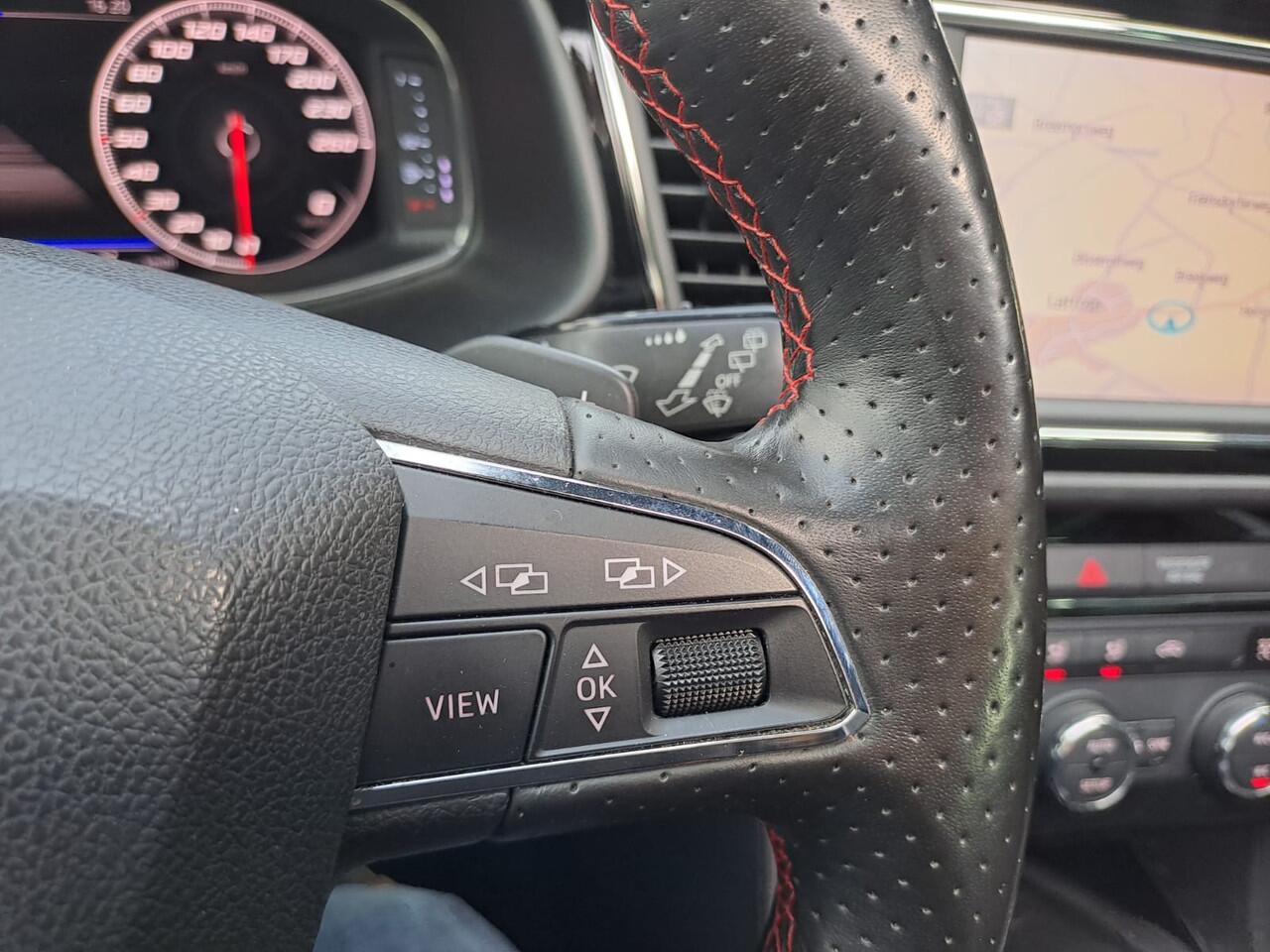 Seat LEON ST 1.5 TSI 150PK FR Business Intense | Automaat | Navi | Trekhaak | LED | Trekhaak | Pano | Virtual cockpit |