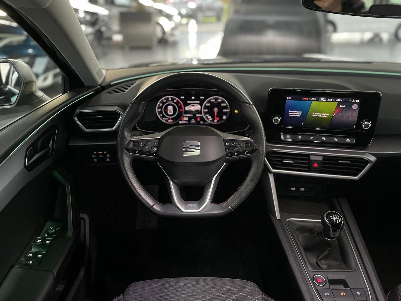 Seat LEON 1.0 TSI FR PANO / CARPLAY / LED