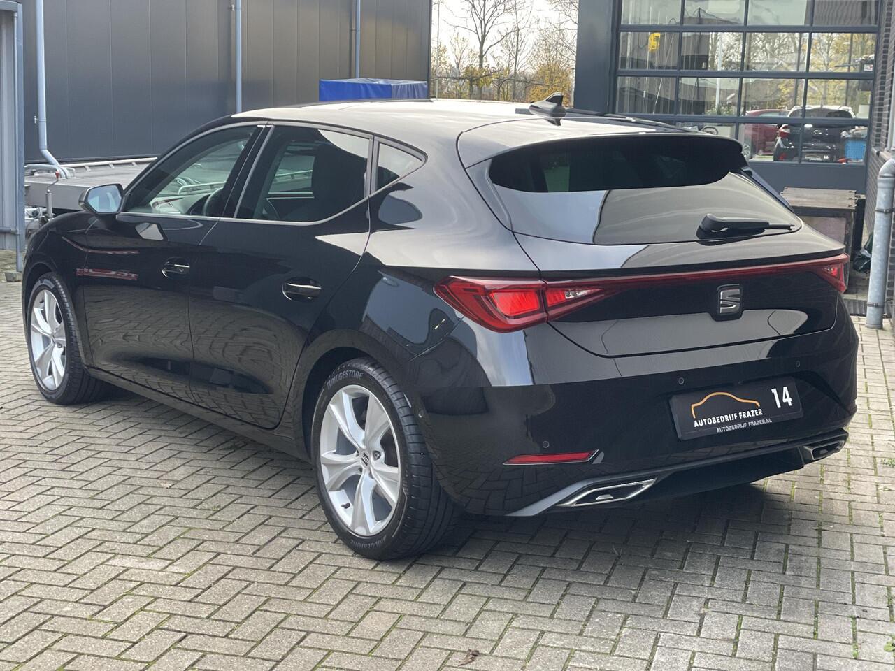 Seat LEON 1.0 TSI FR PANO / CARPLAY / LED