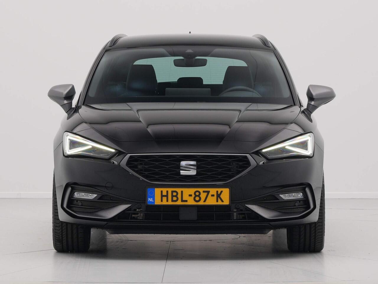 Seat LEON Sportstourer 1.5 TSI e-Hybrid FR Business PHEV Navigatie Carplay Sideassist Pdc Camera, Travel Assist, Stoel/stuur verwarming *DEMO VOORDEEL*