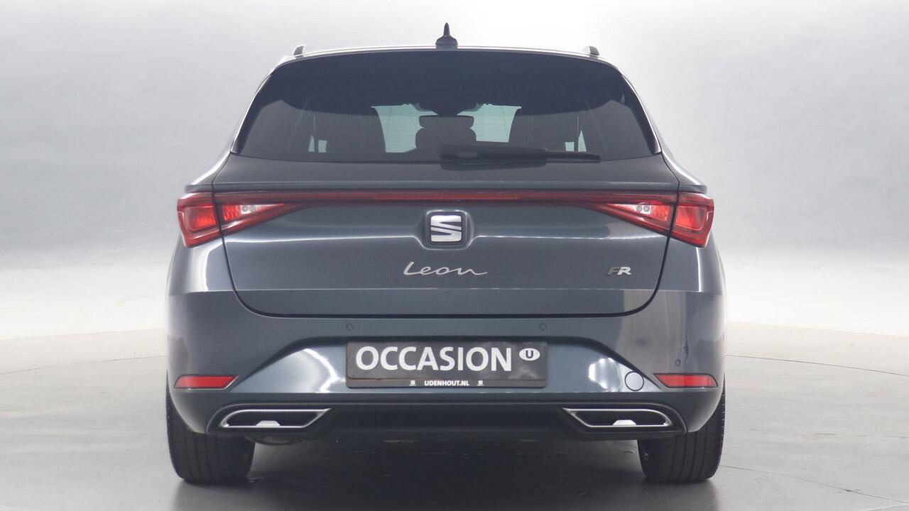 Seat LEON Sportstourer 1.5 eTSI 150pk FR Business Intense DSG / Navigatie / Parkeersensoren